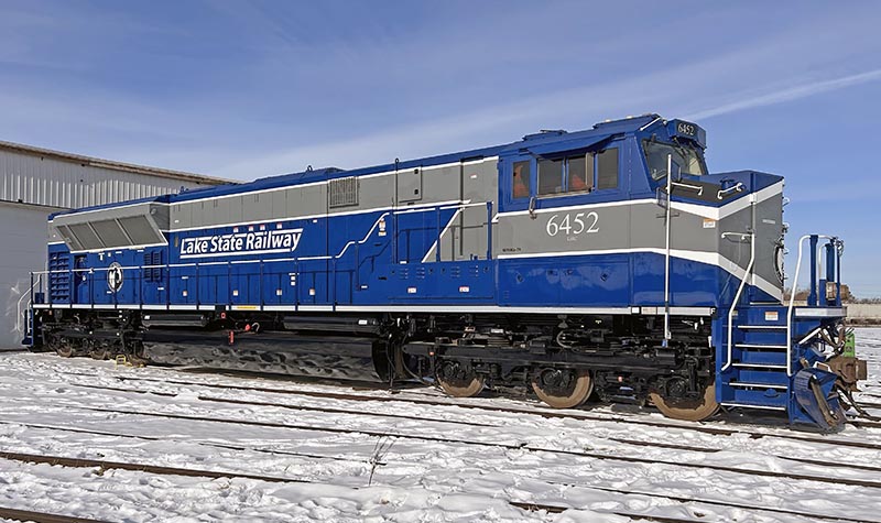 Lake State Railway Company purchases four SD70ACe-T4 locomotives from Progress Rail